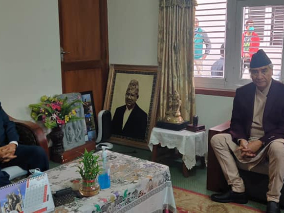 राजनीतिको केन्द्रमा माधव नेपाल, के पाक्दैछ कोटेश्वरमा ? 